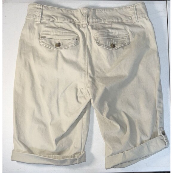 Charter Club - Beige twill cuffed long Bermuda shorts Women's 4 - Picture 2 of 6